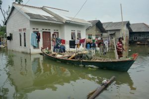 3.589 KK Terendam Banjir Rob di Muara Gembong