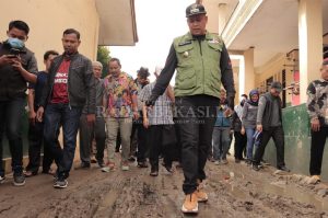 Blusukan Monitoring Pembangunan di Kecamatan Bantargebang