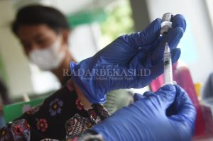 Capaian Vaksinasi Dosis Tiga belum Sebanding