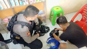 Polisi Ciduk Dua Pedagang Obat Keras di Pekayon