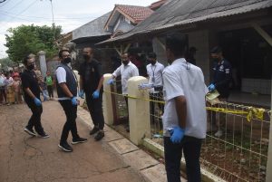 Ternyata Sekeluarga Tewas di Bantargebang Diracun Suami Korban
