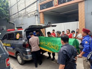 Bangun Tidur, Anak Temukan Ibunya Gantung Diri di Pintu Kontrakan