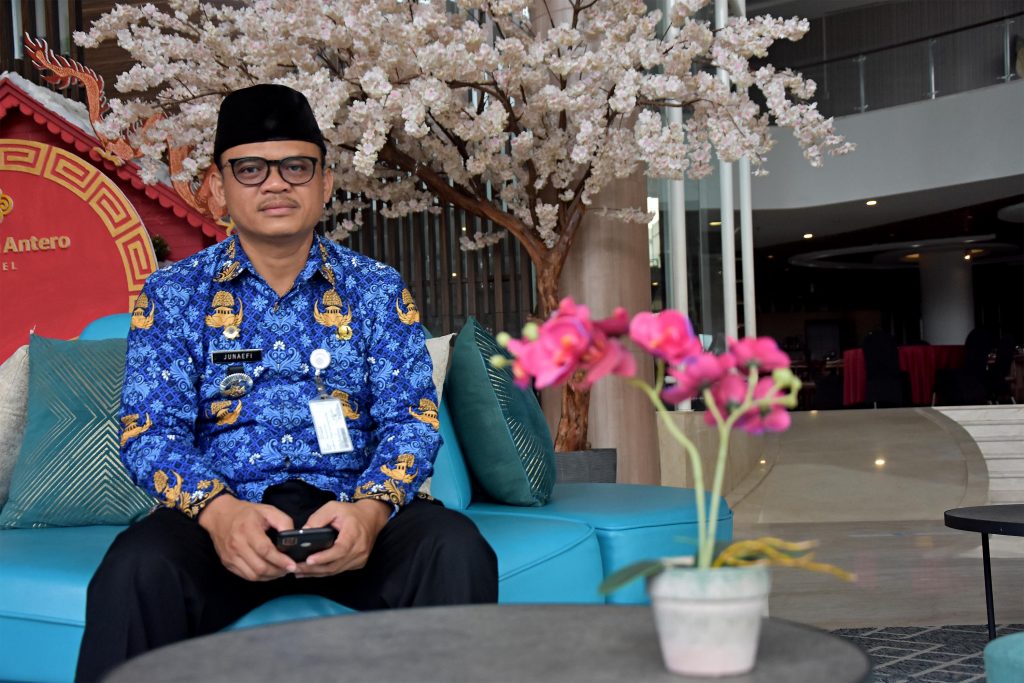 Kiprah Camat Tambun Selatan Junaefi, Cs-nya Wartawan, Responsif dalam Aduan