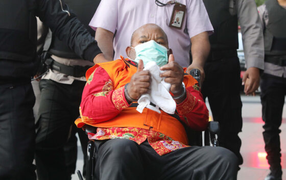 Lukas Enembe Mogok Minum Obat, KPK Bilang Begini