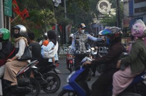 PPKM Dicabut, Lalu Lintas Lebih Padat
