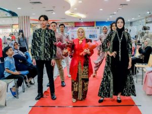 Pantang Menyerah Siti Qomariyah Berinovasi Berbuah Manis