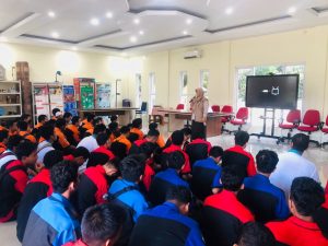 Peluang Kerja Masih Minim, Lulusan SMK Harus Lebih Aktif Cari Informasi   