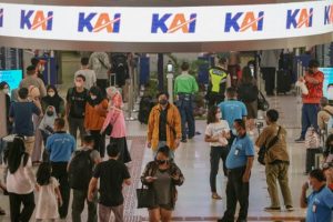 KAI Refund 100 Persen Tiket Pembatalan Perjalanan Terkendala Banjir