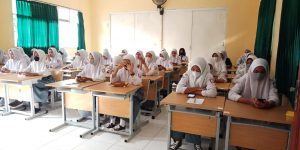 Anak yang Sudah Menikah Diminta Lanjutkan Pendidikan