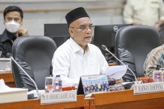 DPR Ungkap Anggaran Janggal Biaya Haji, Pengantar Stiker Rp 800 Juta