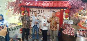 Hero Supermarket Hadirkan Jus Kemasan 100 Persen Sari Buah Apel Cheongsong
