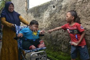Balita 16 Bulan Kelebihan Berat Badan, Makan Normal, Tapi Suka Ngemil