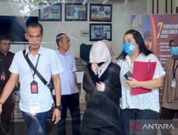 Pengacara Bongkar Percakapan WA: AG Sering Kirim Foto ke D