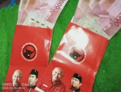 Foto dan Amplop Merah Berlogo PDIP Berisi Uang Tunai Viral, Ketua DPP PDIP Ini Bilang Begini