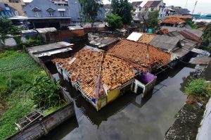 Lihat Nih, Banjir Gang Cue Sudah 3 Tahun Tak Pernah Surut, Airnya Menghitam Begini, Plt Wali Kota Bilang Ini Solusinya