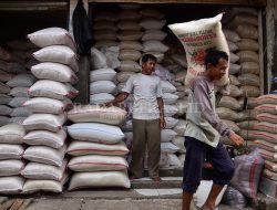 Persiapkan Operasi Pasar Murah