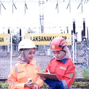 Srikandi PLN di Garda Terdepan Kelistrikan Transmisi