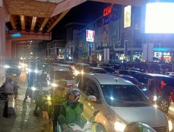 Lihat Nih, Arus Mudik di Kalimalang Mulai Meningkat