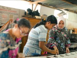 Program Kewirausahaan Telkom Optimalkan Peluang UMKM  di Berbagai Industri, Asah kapabilitas digital mitra binaan guna tingkatkan peluang bisnis