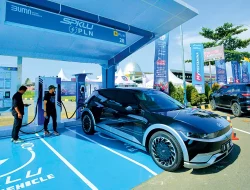Para Pemudik Mobil Listrik Percaya Diri Tempuh Ratusan Kilometer, Andalkan SPKLU di Rest Area