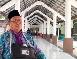Kisah Ustaz Manshur, 23 Tahun Urus Masjid, Diberangkatkan Umrah dan Haji Gratis