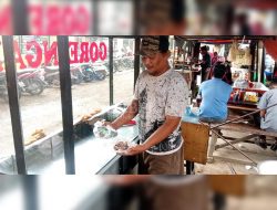 Uang Tabungan Pedagang Gorengan Habis Dimakan Rayap