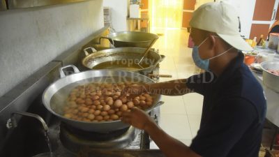 Kesibukan Dapur Katering Asrama Haji 