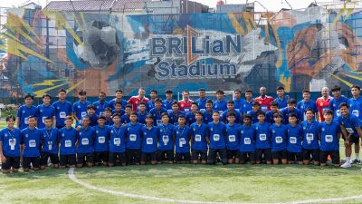 BRImo Future Garuda: Ini Potret Anak Muda Indonesia Latihan Bola Bersama Roberto Carlos, Materazzi, Abidal, dan Veron   