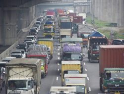 Libur Panjang, Volume Lalin Meningkat