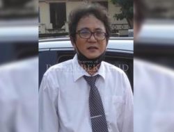 Gosip People Power dalam  “Kungkungan Eksternalitas”