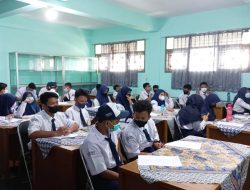 Siswa SD dan SMP Swasta Dapat Bantuan Pendidikan, Pemkot Bekasi Alokasikan Rp9 Miliar