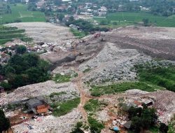 Ketidakharmonisan Muncul Akibat Tertundanya Pencairan ‘Uang Bau’ TPA Sampah Burangkeng