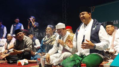 Ulama Bekasi Salawatan Bareng Anies