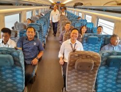6 Bantal Kereta Cepat Whoosh Dicuri Oknum Penumpang
