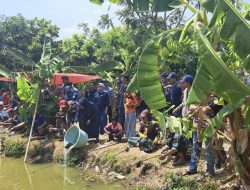 Siti Qomariyah Kumpulkan Bapak-bapak di Kolam Ikan Sukawangi