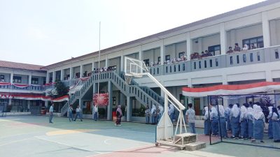 122 Guru PNS di Bekasi Bakal Pensiun, Sekolah Harus Maksimalkan Guru Honorer   
