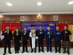 Ade Reza Hariyadi jadi Dekan FIA-UNKRIS, Rektor Minta Istiqomah dan Komitmen