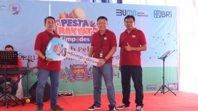BRI Pondokgede Bagi-bagi Hadiah Pesta Rakyat Simpedes untuk Nasabah