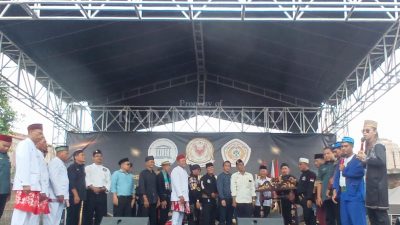 Konsisten Lestarikan Pencak Silat