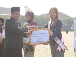 Pemuda Berprestasi di Kabupaten Bekasi Diganjar Penghargaan