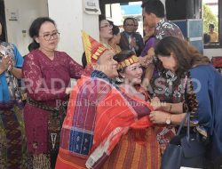 Pernikahan Adat Batak di Bekasi