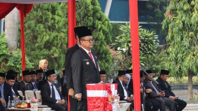 Jadi Inspektur Upacara Hari Pahlawan, Pj. Wali Kota Bekasi: Kita Harus Punya Mental yang Kuat