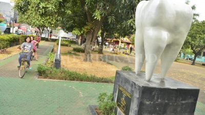Warga Grand Galaxy Bekasi Minta Pengembang Serahkan PSU
