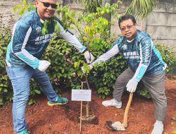 Hijaukan Negeri, PLN Bekasi Tanam Ratusan Bibit Pohon