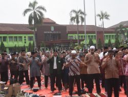 Pemkot Laksanakan Salat Memohon Hujan