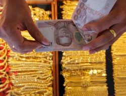 Harga Emas Hari ini Anjlok, Turun Rp7.000 per Gram