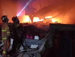 Gudang Tabung Gas Elpiji Terbakar, Dua Orang Luka-luka