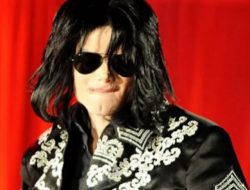 Raja Pop Michael Jackson Meninggal Dunia Tinggalkan Utang Rp7,5 Triliun