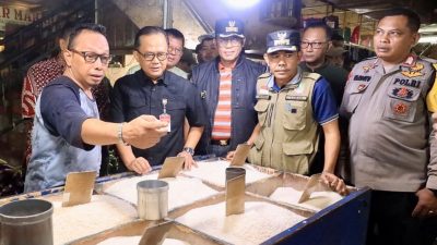 Makin Sepi, Pedagang Pasar Pondokgede Menjerit