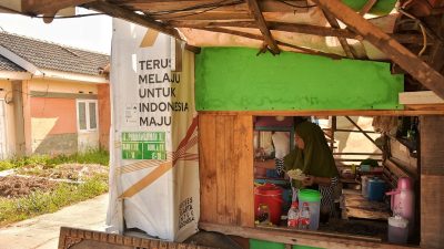 Perumahan Subsidi “Jokowi” di Cikarang: Elit di Luar, Kusam di Dalam